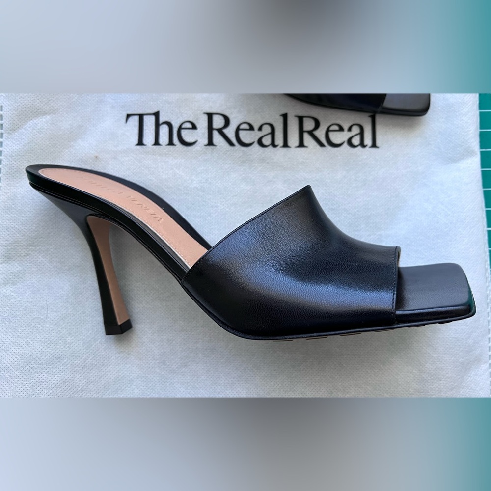 New Bottega Veneta Black Stretch Leather Heels Mules Shoes Women’s 37.5 US 7/7.5